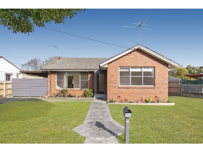 24 Nodding Avenue, Frankston North VIC 3200