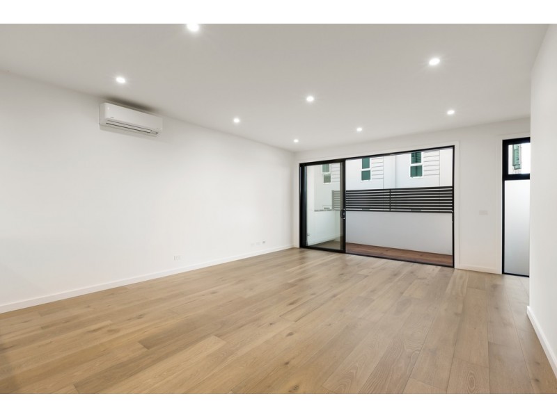 3/18 Nepean Highway, Seaford VIC 3198