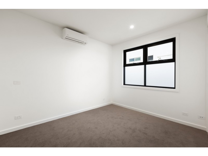 3/18 Nepean Highway, Seaford VIC 3198