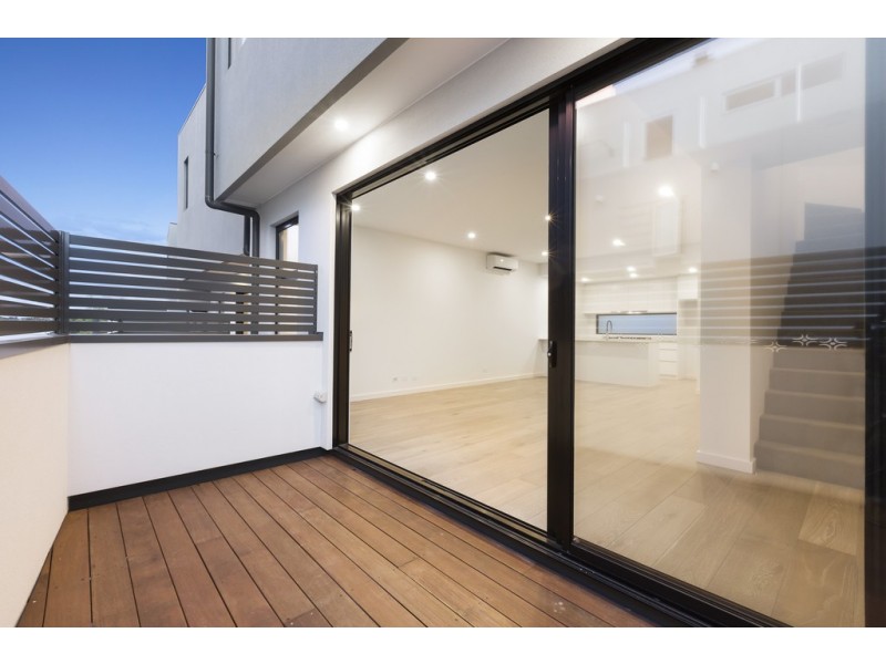 3/18 Nepean Highway, Seaford VIC 3198