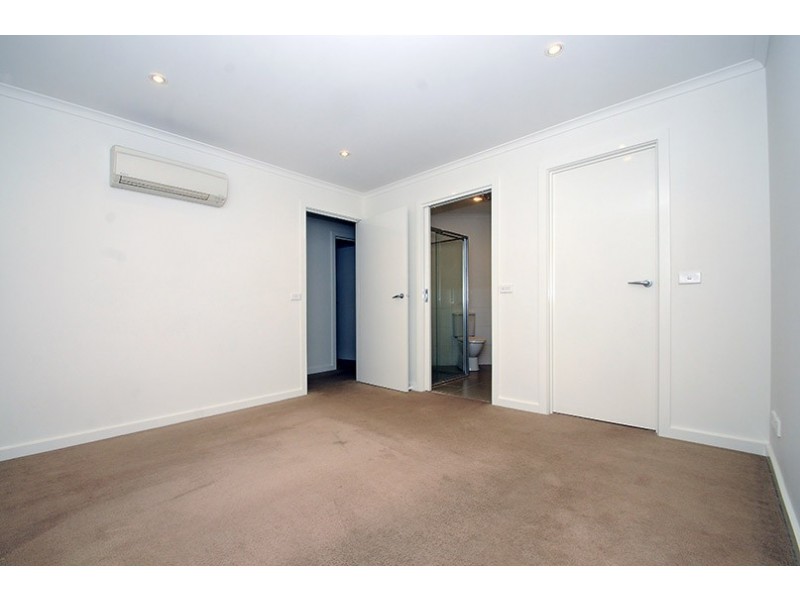 2/50 Skye Road, Frankston VIC 3199
