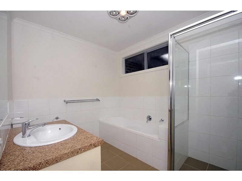 2/50 Skye Road, Frankston VIC 3199