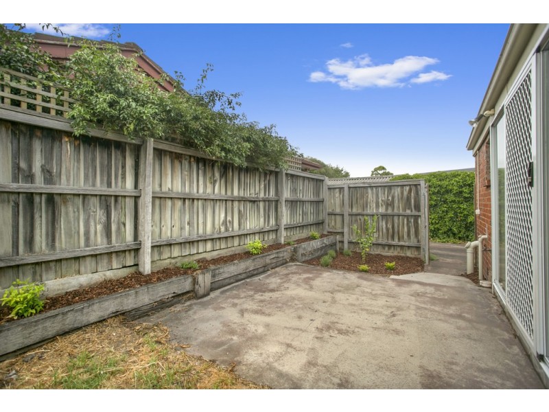 1/10 Finlay Street, Frankston VIC 3199
