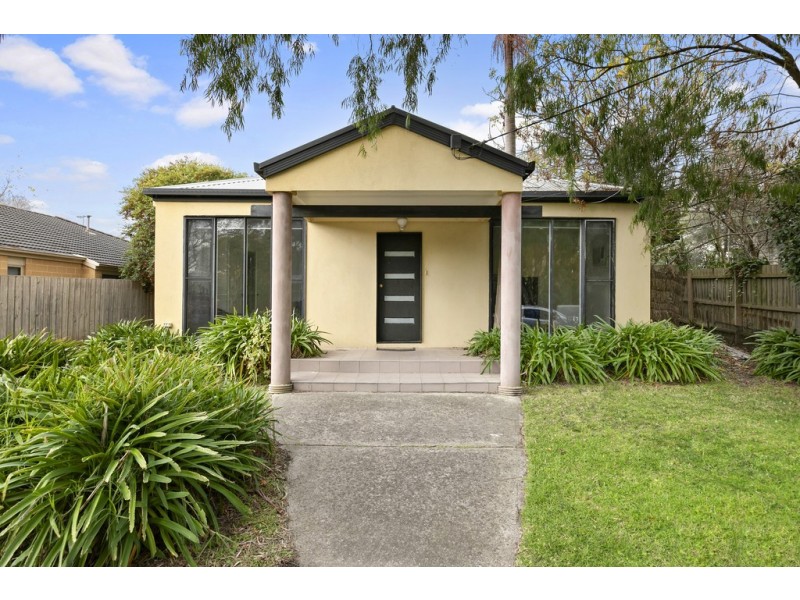 4 Helvetia Court, Frankston VIC 3199