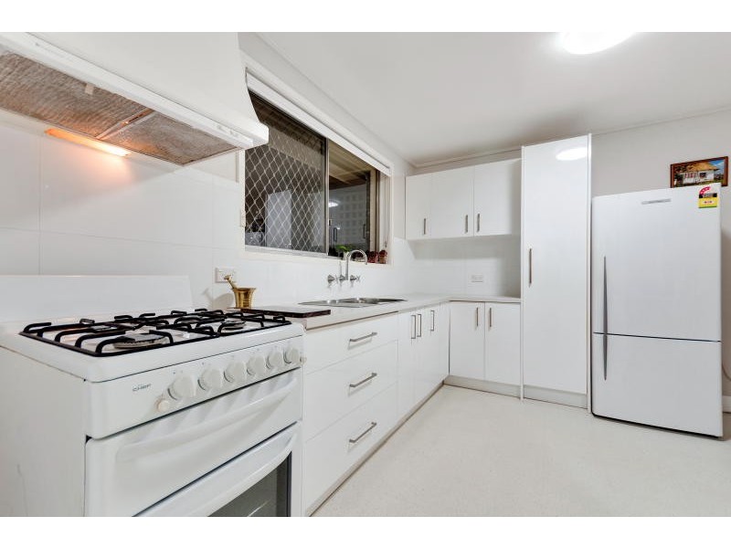 120 Karingal Drive, Frankston VIC 3199