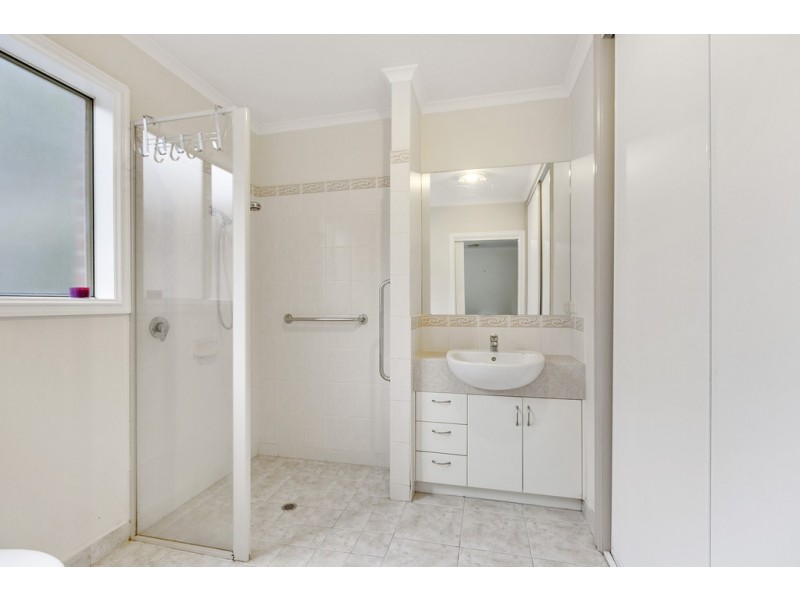 4 Shearer Court, Frankston South VIC 3199