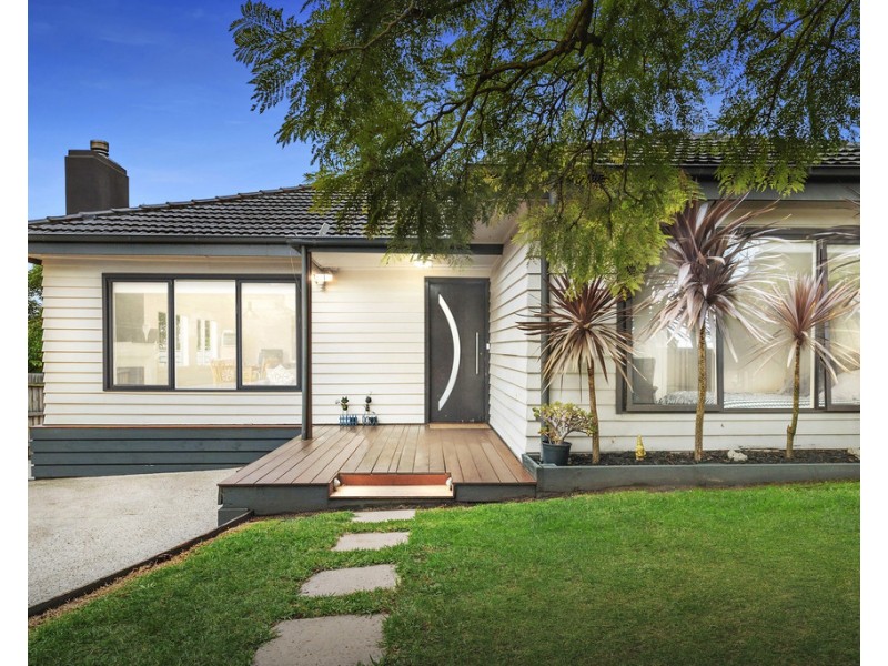 5 Summit Road, Frankston VIC 3199