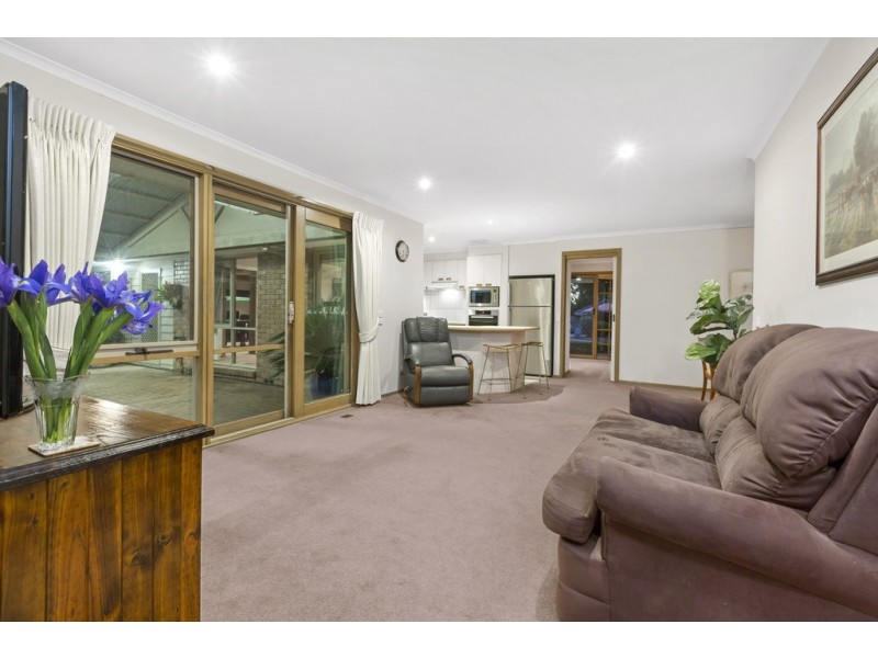 1 Luke Court, Frankston South VIC 3199