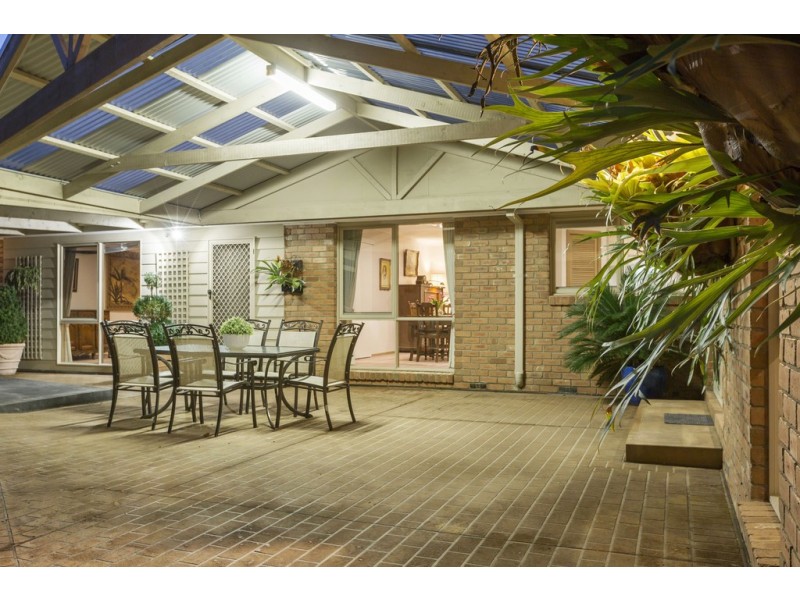 1 Luke Court, Frankston South VIC 3199