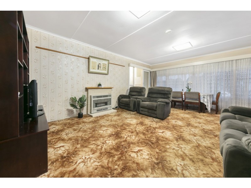 17 Mahogany Avenue, Frankston North VIC 3200