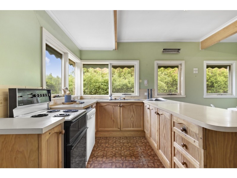 18 Venice Street, Mornington VIC 3931