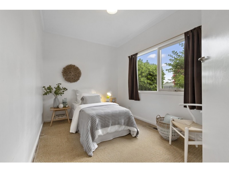 18 Venice Street, Mornington VIC 3931