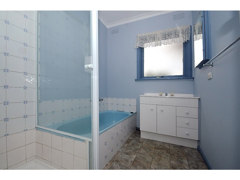 102 Mcleod Road, Carrum VIC 3197