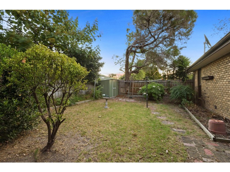 28 Grimwade Crescent, Frankston VIC 3199