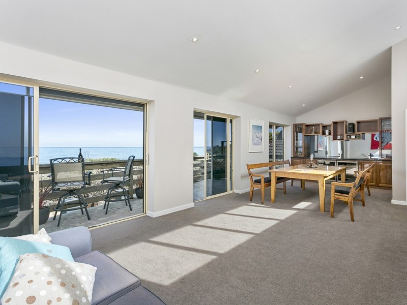 1B Palm Court, Frankston VIC 3199