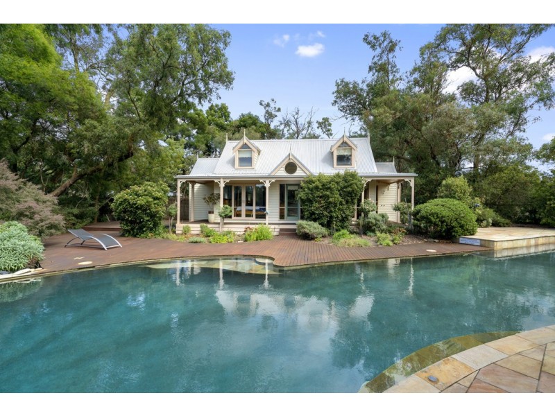 26-28 Nirvana Close, Langwarrin South VIC 3911