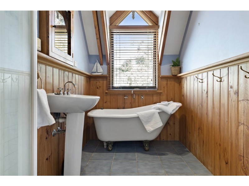 26-28 Nirvana Close, Langwarrin South VIC 3911