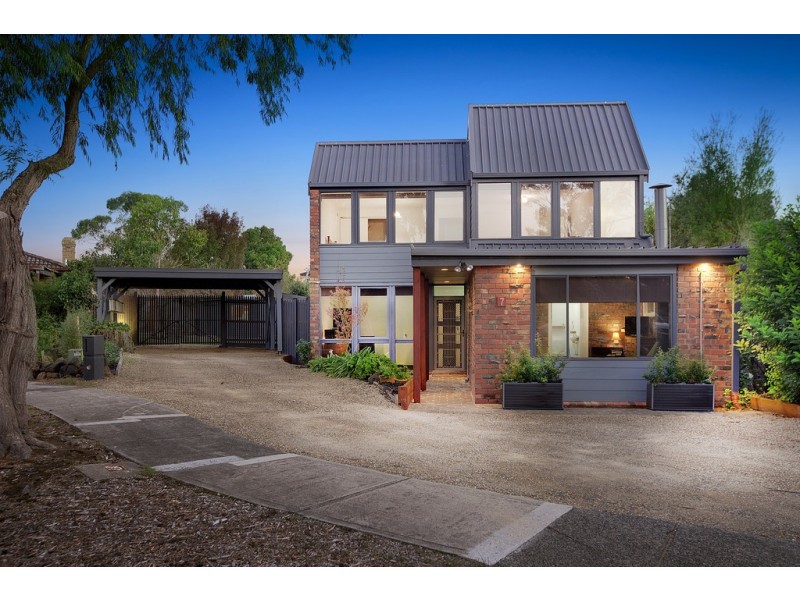 7 Lefevre Court, Frankston VIC 3199