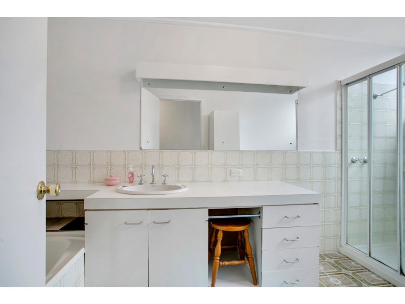 7 Lefevre Court, Frankston VIC 3199