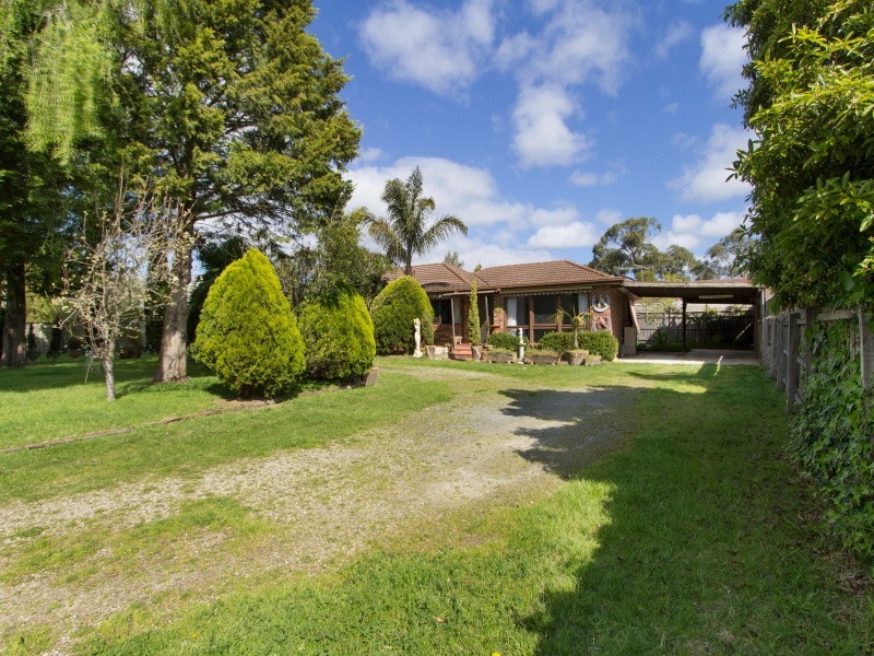 1 Bartlett Street, Frankston South VIC 3199