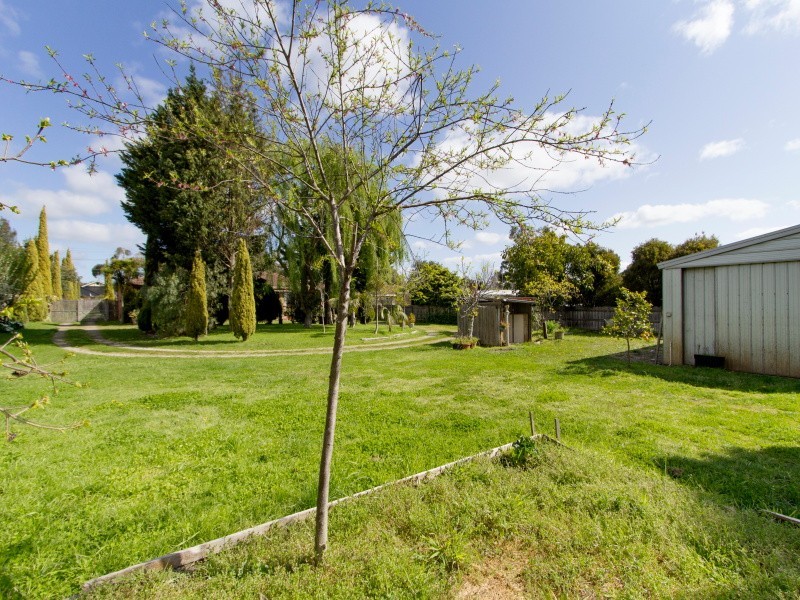 1 Bartlett Street, Frankston South VIC 3199