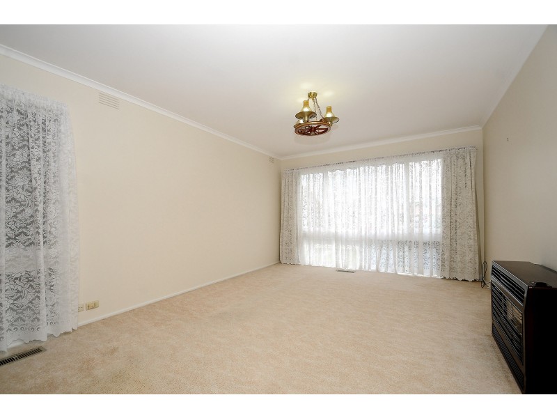 48 Gairloch Drive, Frankston VIC 3199