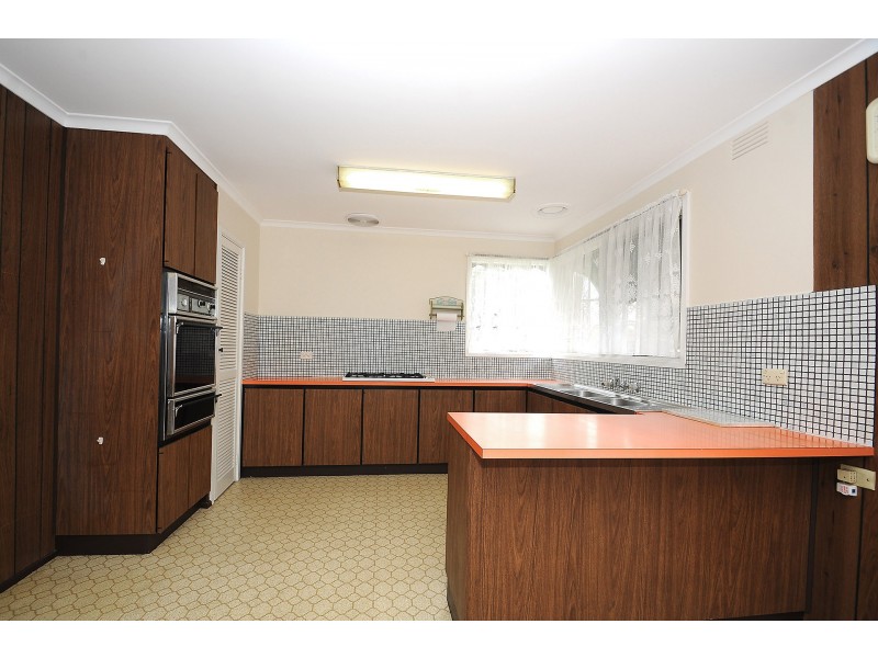 48 Gairloch Drive, Frankston VIC 3199