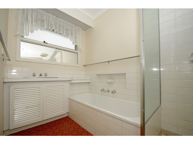 48 Gairloch Drive, Frankston VIC 3199