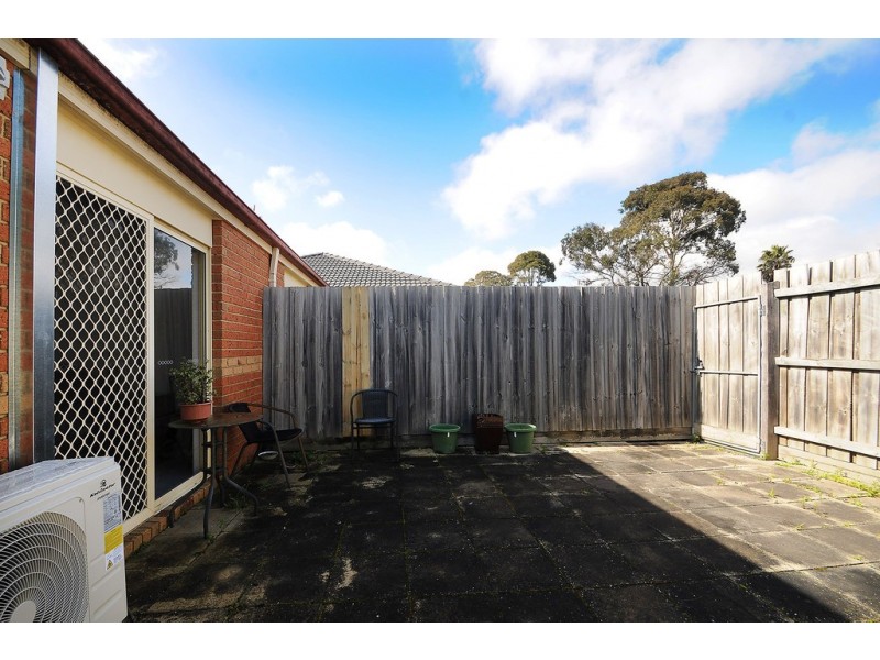 7/4 Barak Court, Frankston VIC 3199