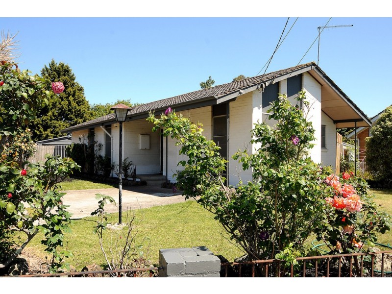 54 Tamarisk Drive, Frankston North VIC 3200