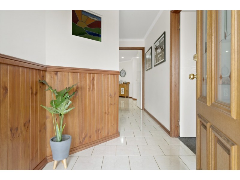 11 Grady Court, Frankston South VIC 3199