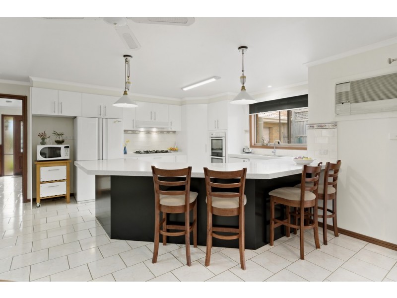 11 Grady Court, Frankston South VIC 3199