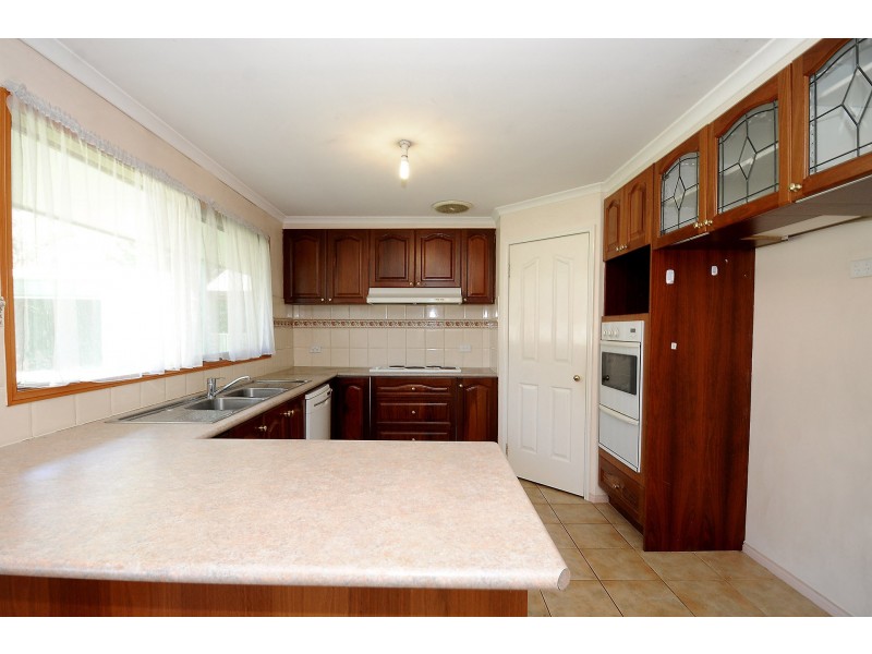 134 Browns Road, Cranbourne South VIC 3977