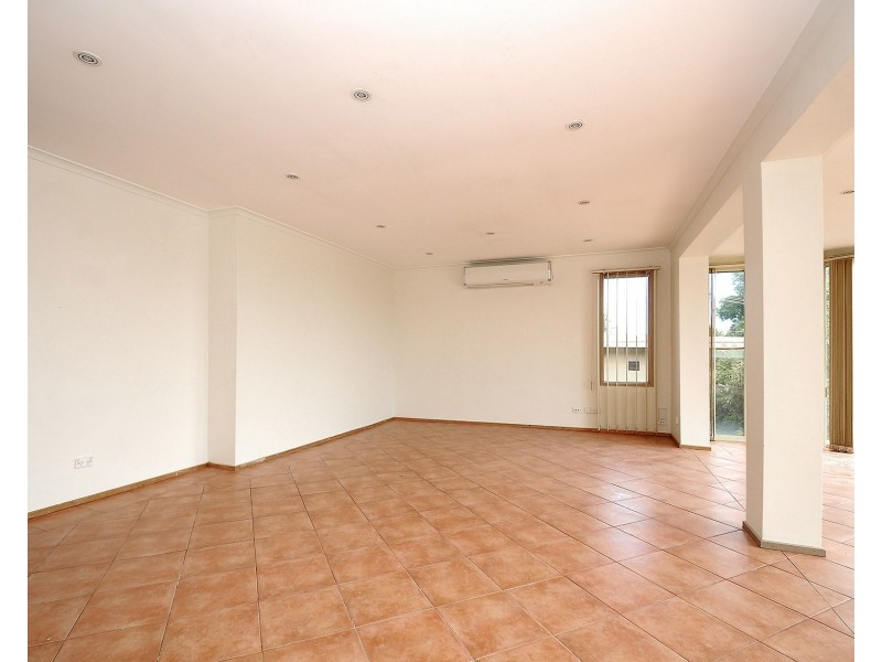 38 Towerhill Road, Frankston VIC 3199