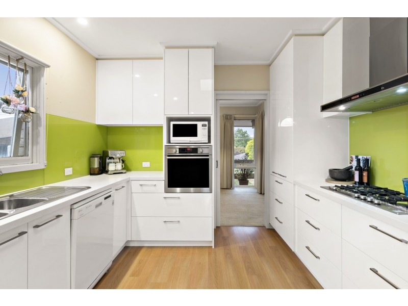 37 Santa Barbara Drive, Frankston VIC 3199