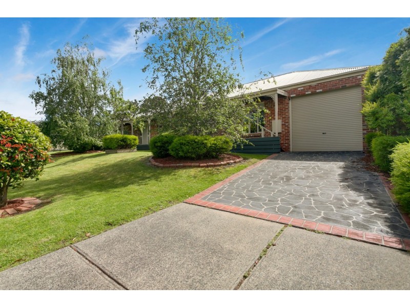 37 Grevillea Road, Langwarrin VIC 3910
