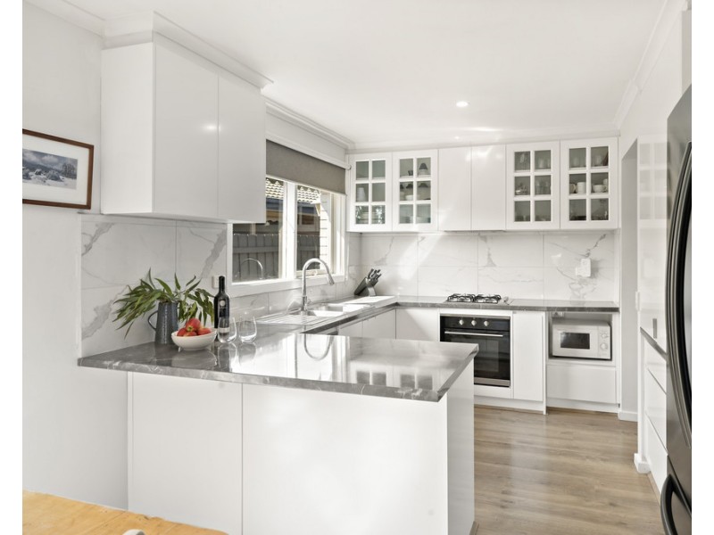 35 Maple Street, Seaford VIC 3198