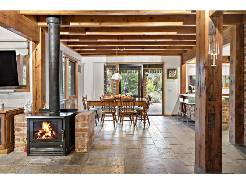 2 Cedar Rose Terrace, Bittern VIC 3918