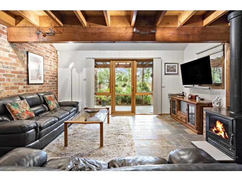 2 Cedar Rose Terrace, Bittern VIC 3918