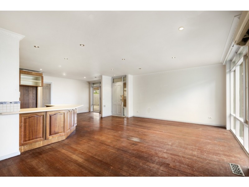 25 Holroyd Street, Seaford VIC 3198