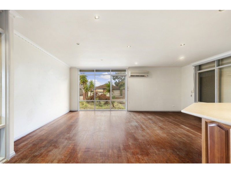 25 Holroyd Street, Seaford VIC 3198