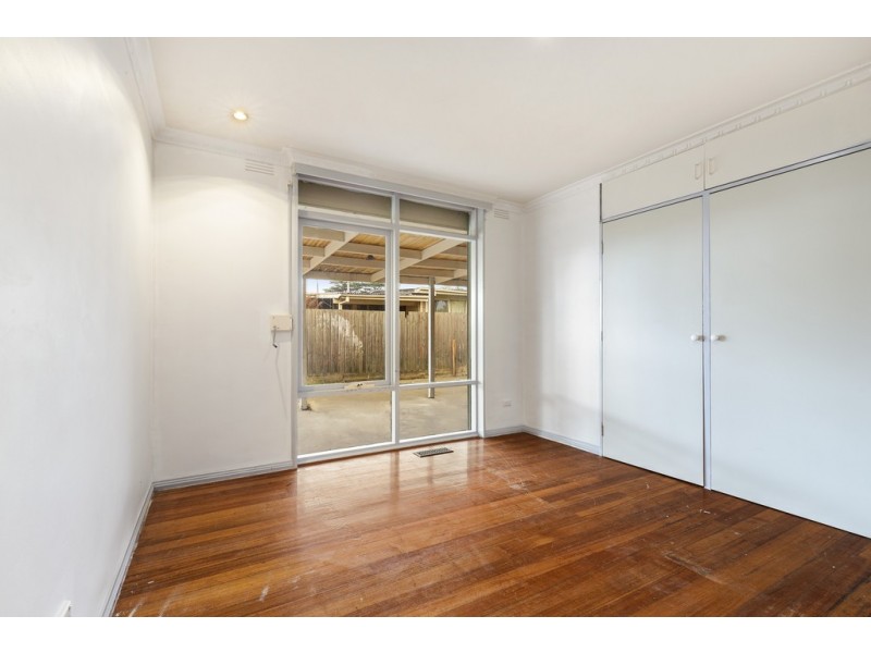 25 Holroyd Street, Seaford VIC 3198