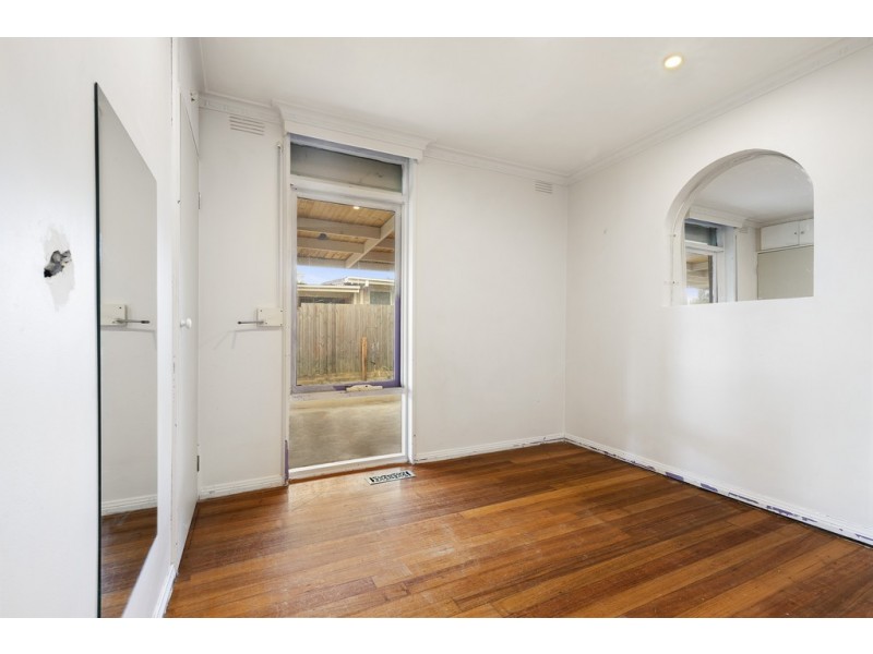 25 Holroyd Street, Seaford VIC 3198