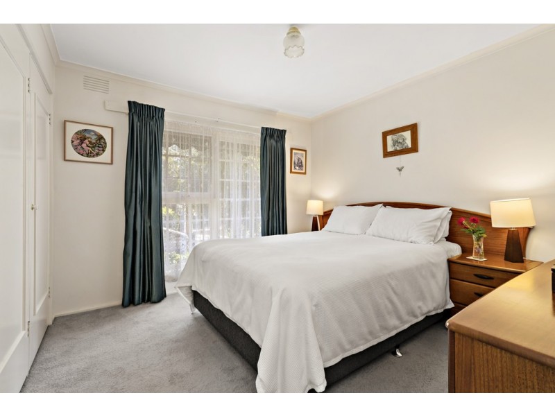 5 Emora Court, Frankston VIC 3199