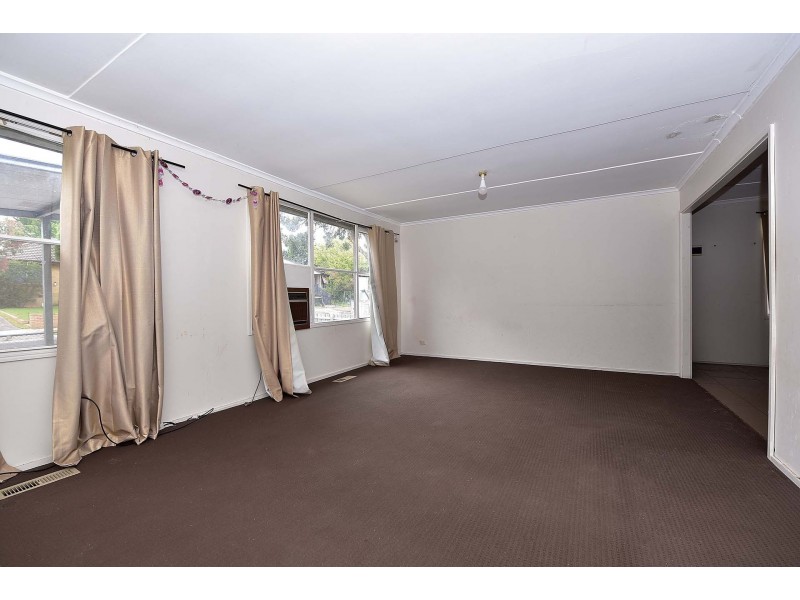 36 Rosemary Crescent, Frankston North VIC 3200