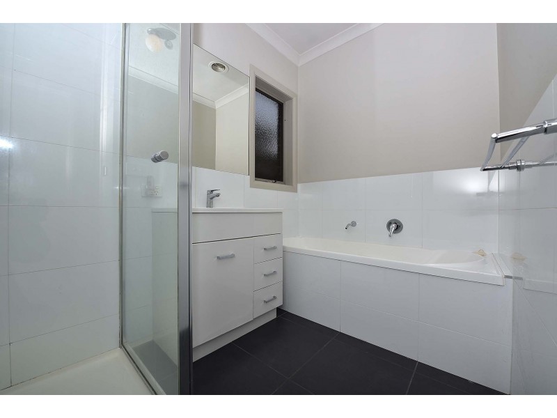 2/73 Yuille Street, Frankston VIC 3199