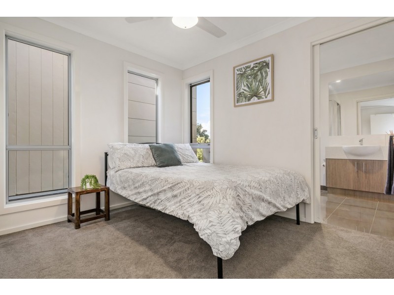 22 Sanctuary Drive, Carrum Downs VIC 3201