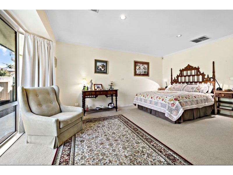 51 Aquarius Drive, Frankston VIC 3199