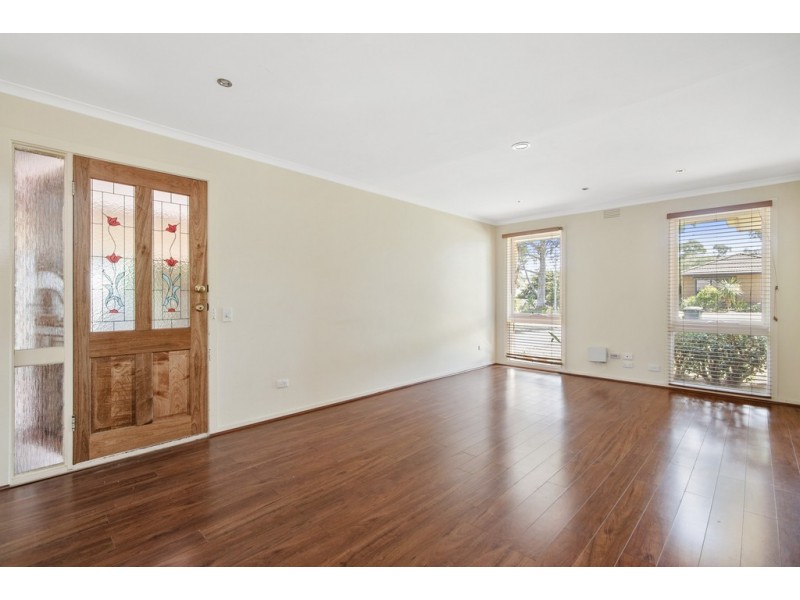 83 Dunsterville Crescent, Frankston VIC 3199