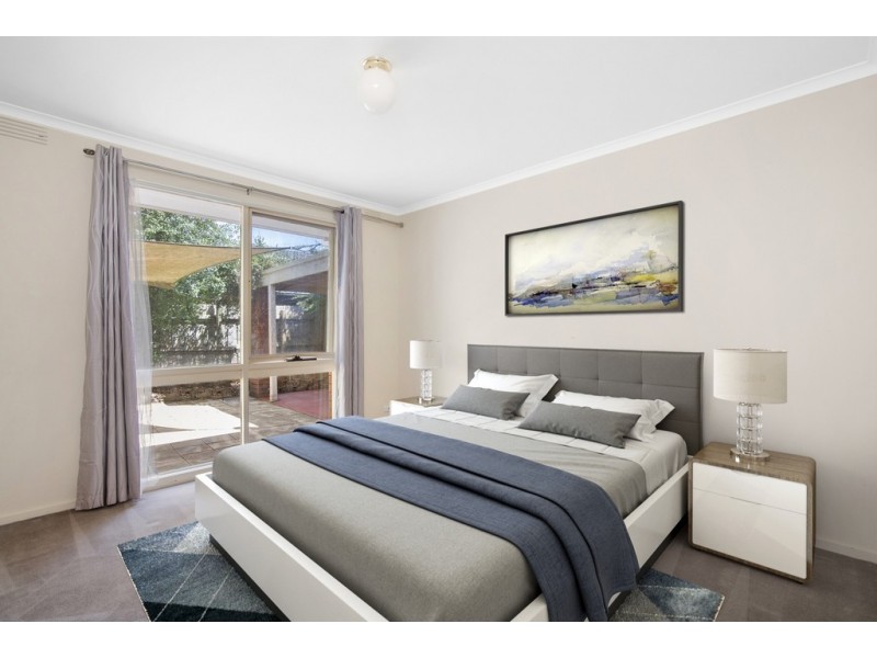 83 Dunsterville Crescent, Frankston VIC 3199